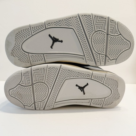 NIKE Air Jordan 4 Retro Platinum Gold Sneakers - Brand New - Picture 12 of 12